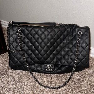 Black travel XL tote